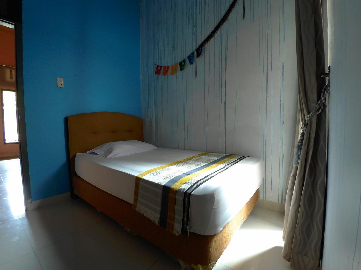 Eddie'S Homestay Lhonga Exterior foto